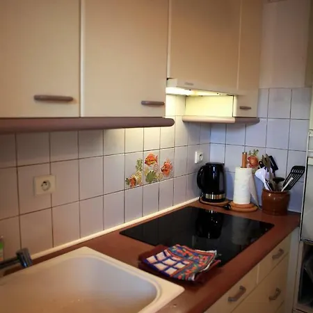 L'hiver Apartment *