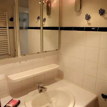 L'hiver Apartment *